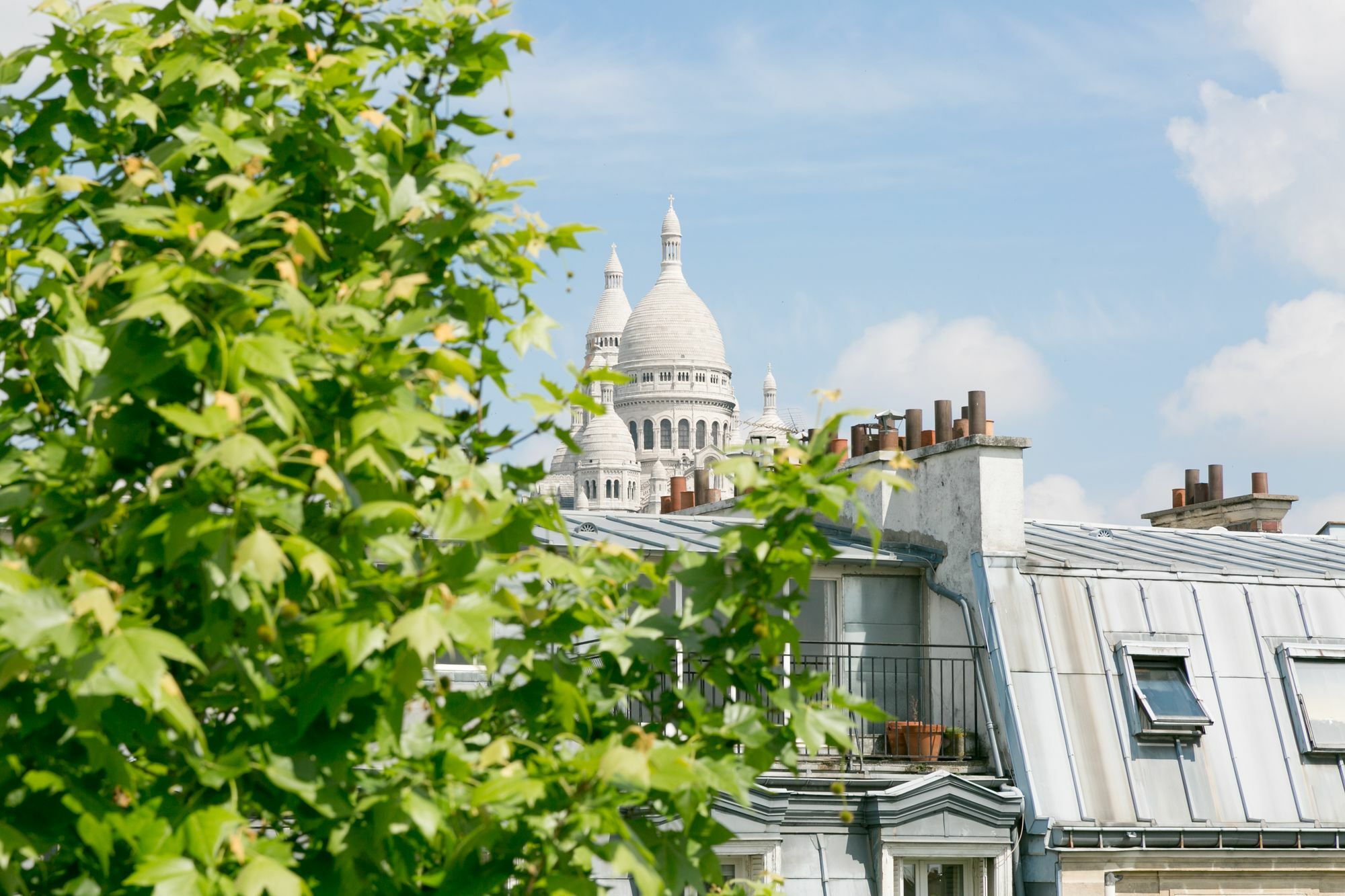 Sochic Montmartre * Paris
